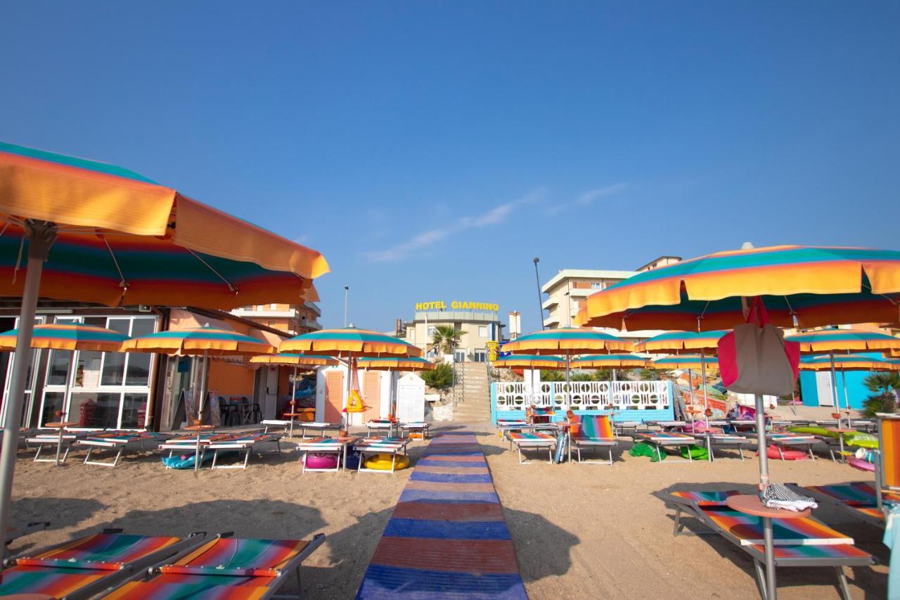 Hotel Giannino Porto Recanati Exteriör bild